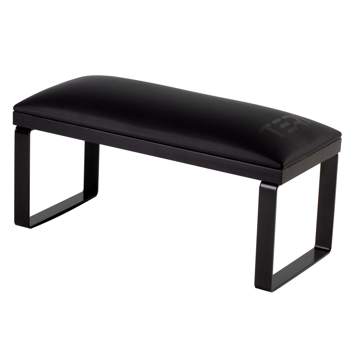 repose-main-loft-m-noir-teri-fraise-nail-shop-1