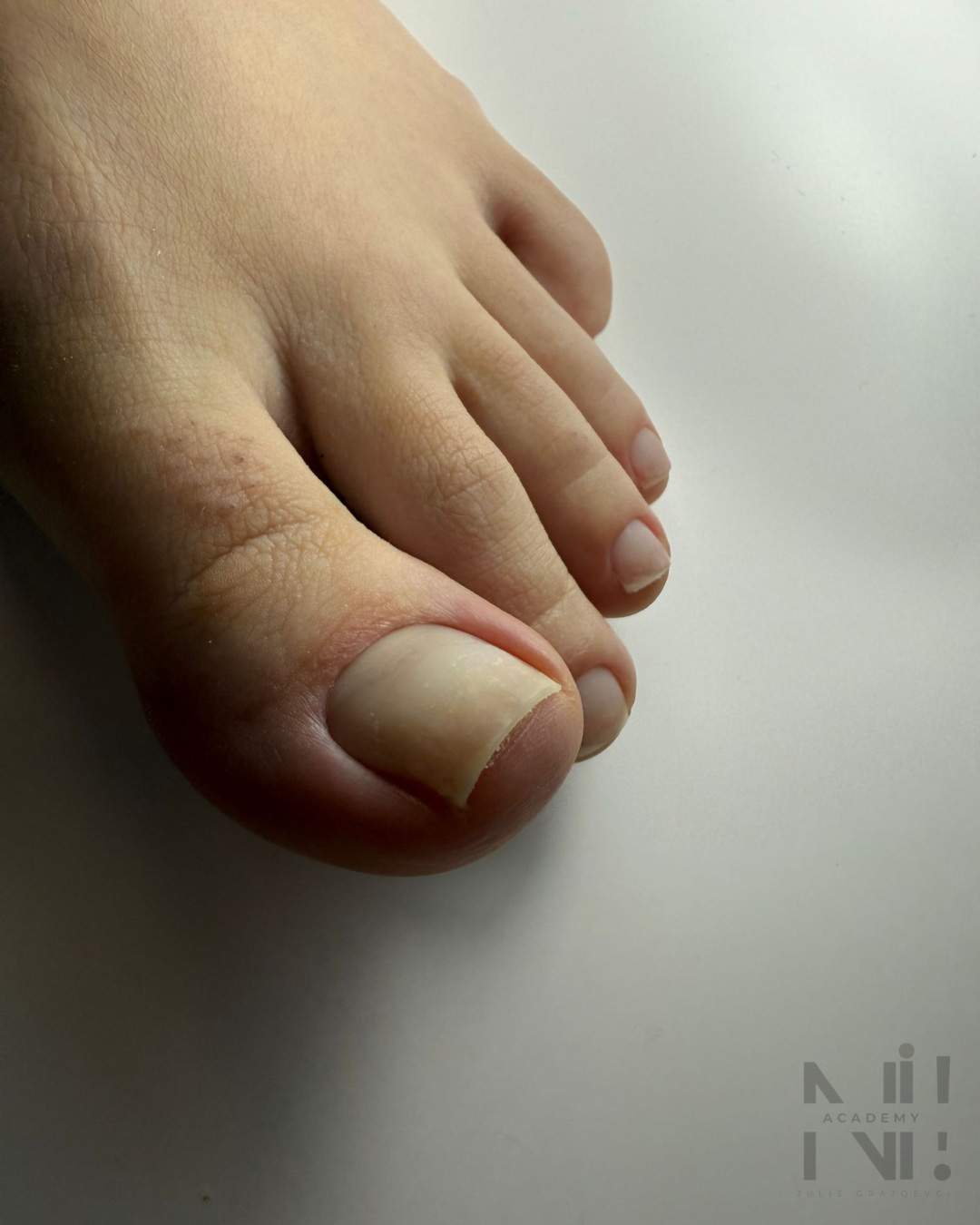 soin des pieds fraise nail shop