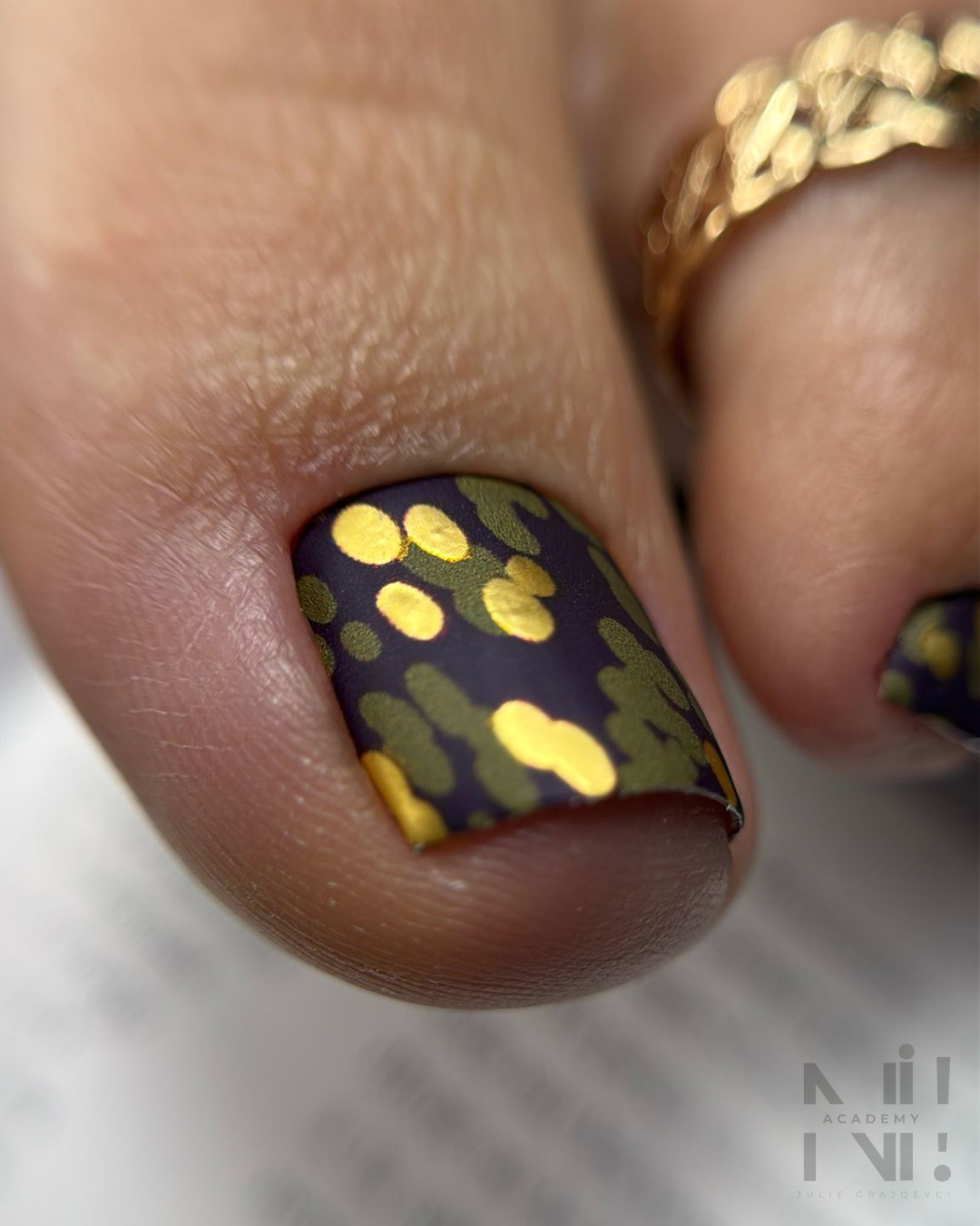 soin des pieds fraise nail shop