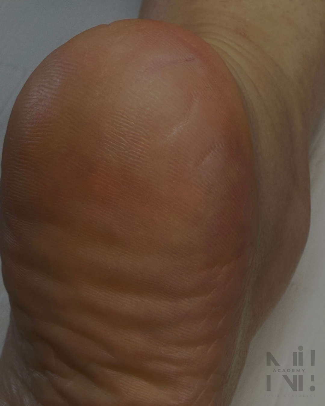 soin des pieds fraise nail shop